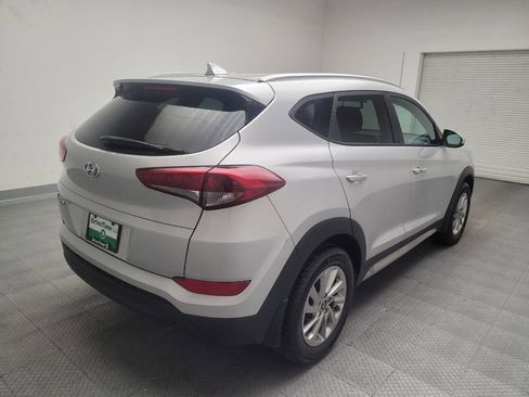 Used 2017 Hyundai Tucson SE Plus image 9