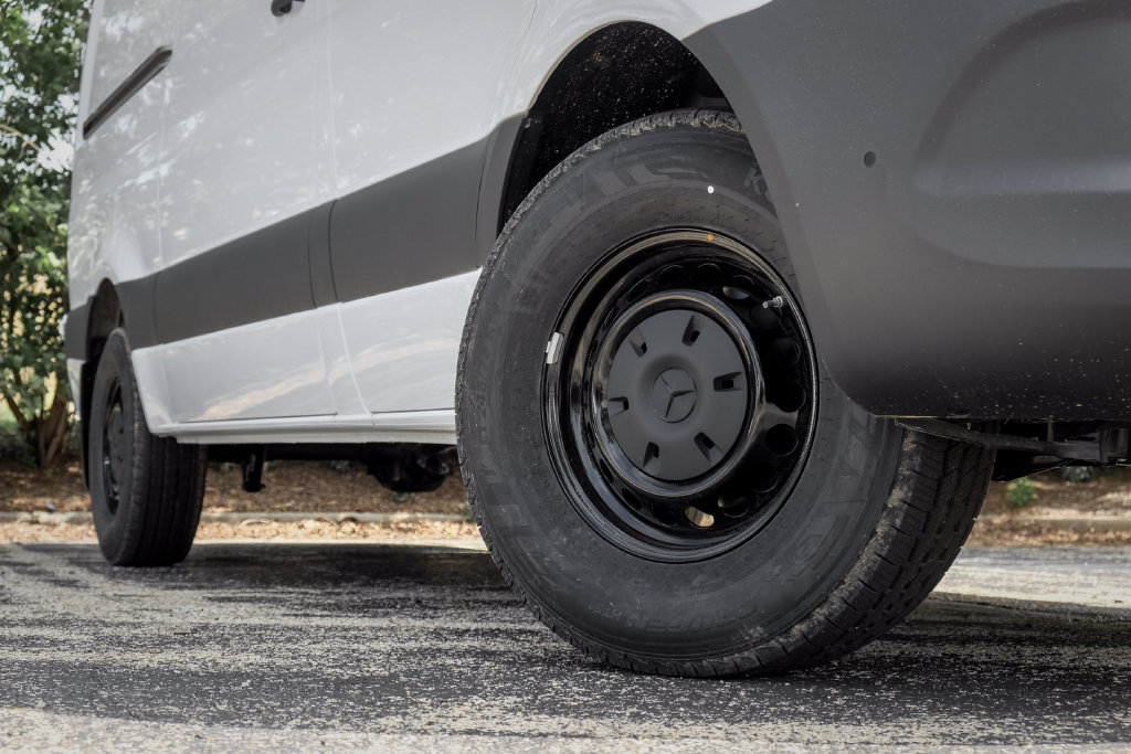 Used 2026 Mercedes-Benz Sprinter 2500 image 7
