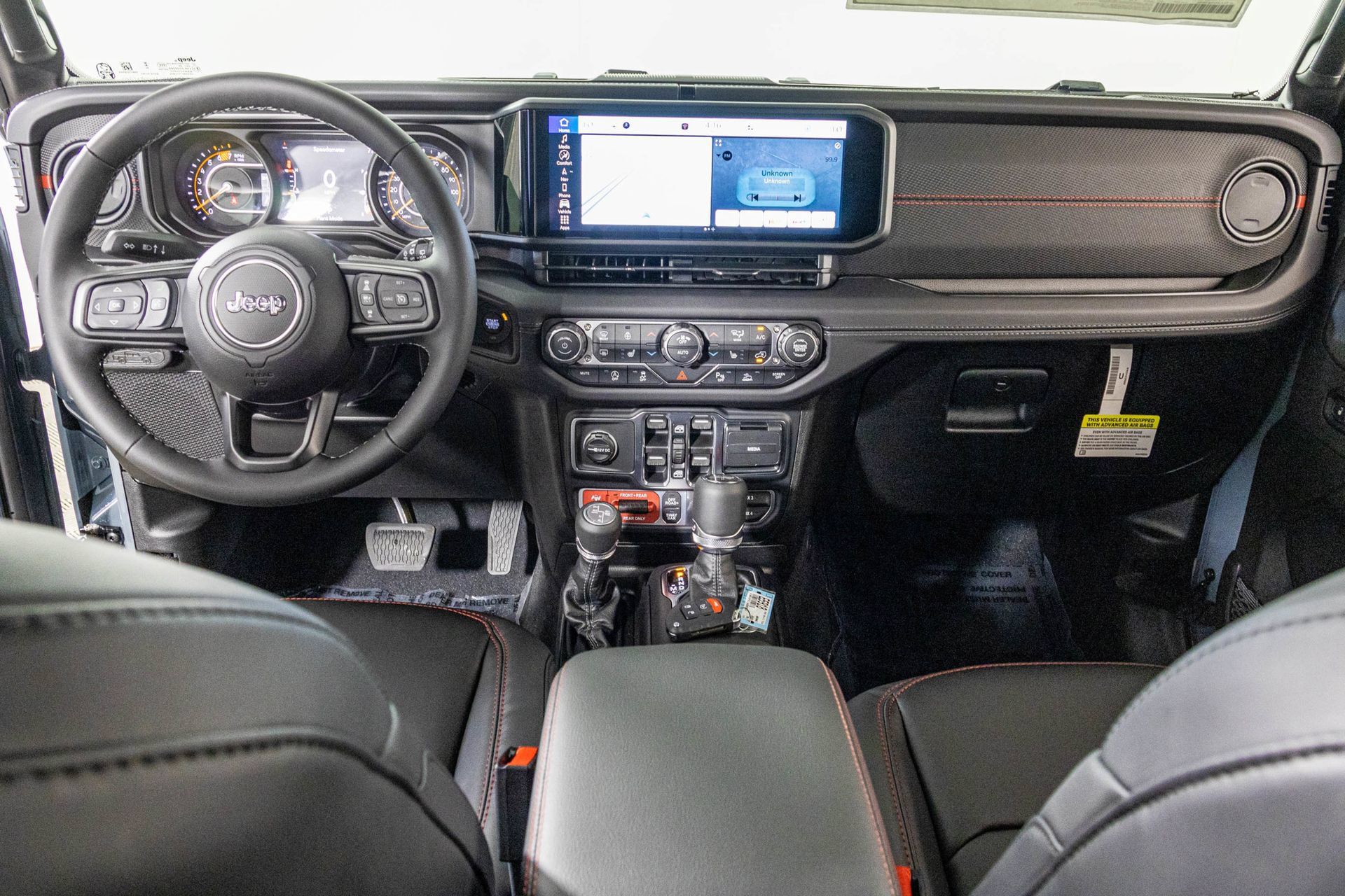 New 2026 Jeep Wrangler Unlimited Rubicon AWD/4WD image 23