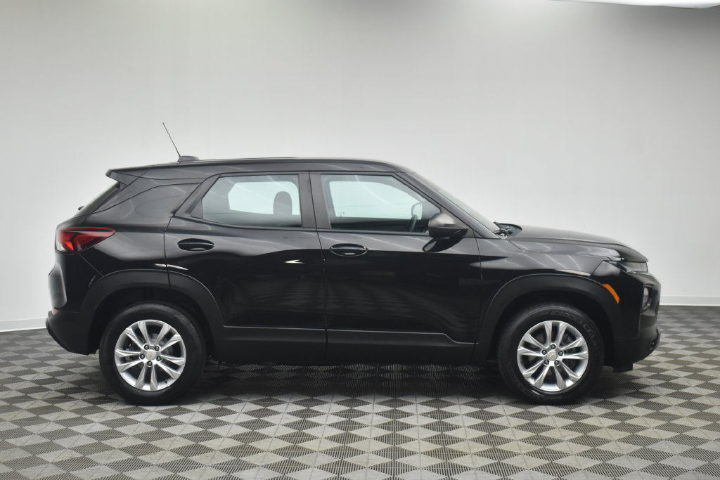 Used 2023 Chevrolet TrailBlazer LS AWD/4WD image 8