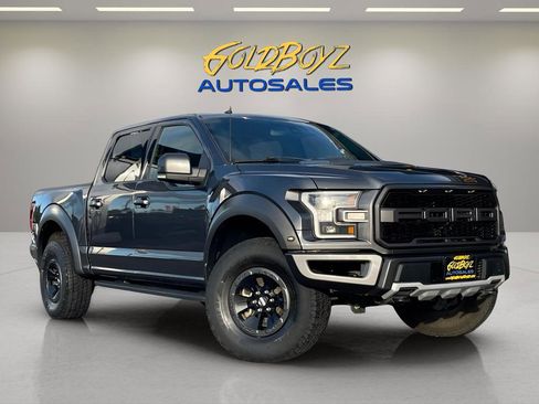 Used 2018 Ford F150 Raptor w/ Equipment Group 802A Luxury image 2