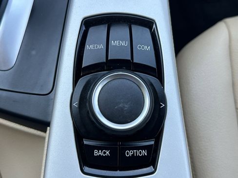 Used 2018 BMW 320i Sedan image 39