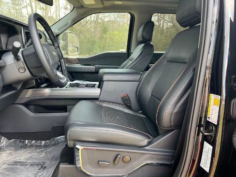 Used 2023 Ford F250 Lariat w/ Lariat Ultimate Package image 10