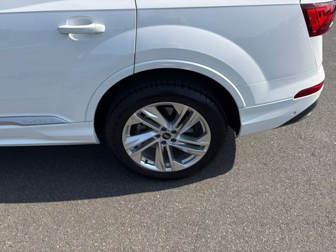 Used 2021 Audi Q7 2.0T Premium Plus w/ Executive Package AWD/4WD image 22