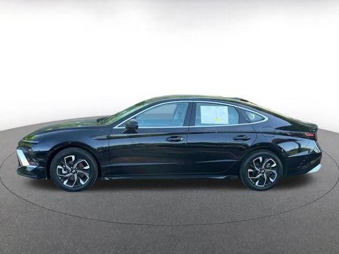 Used 2025 Hyundai Sonata SEL FWD image 9