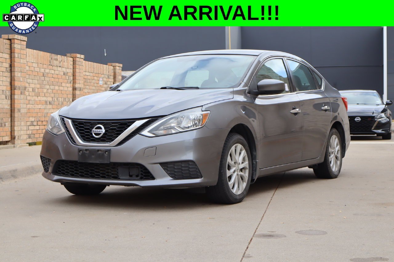Used 2019 Nissan Sentra SV FWD image 1
