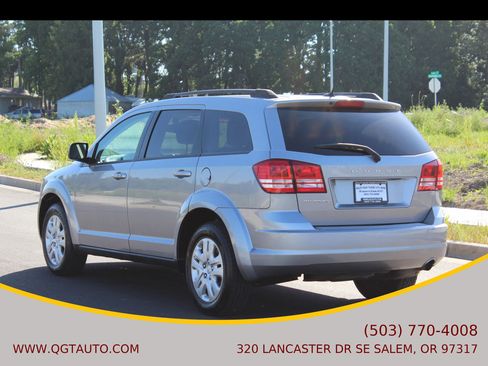 Used 2016 Dodge Journey SE w/ Flexible Seating Group FWD image 3