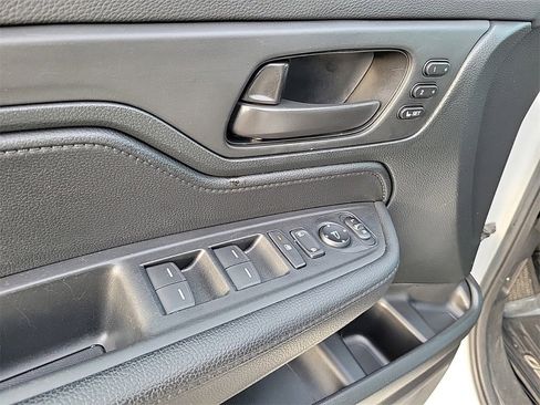 Used 2023 Honda Odyssey Sport image 20