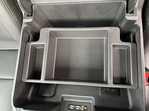 Used 2023 Chevrolet Silverado 1500 LTZ image 31