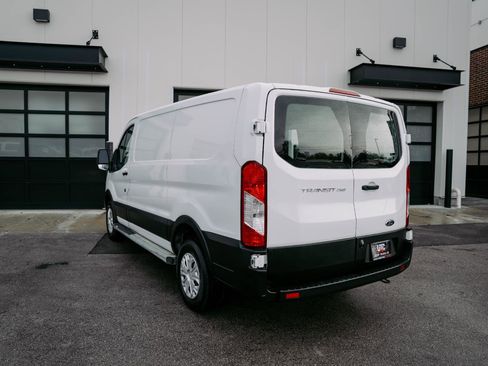 Used 2019 Ford Transit 250 130 Low Roof w/ Exterior Upgrade Package image 5