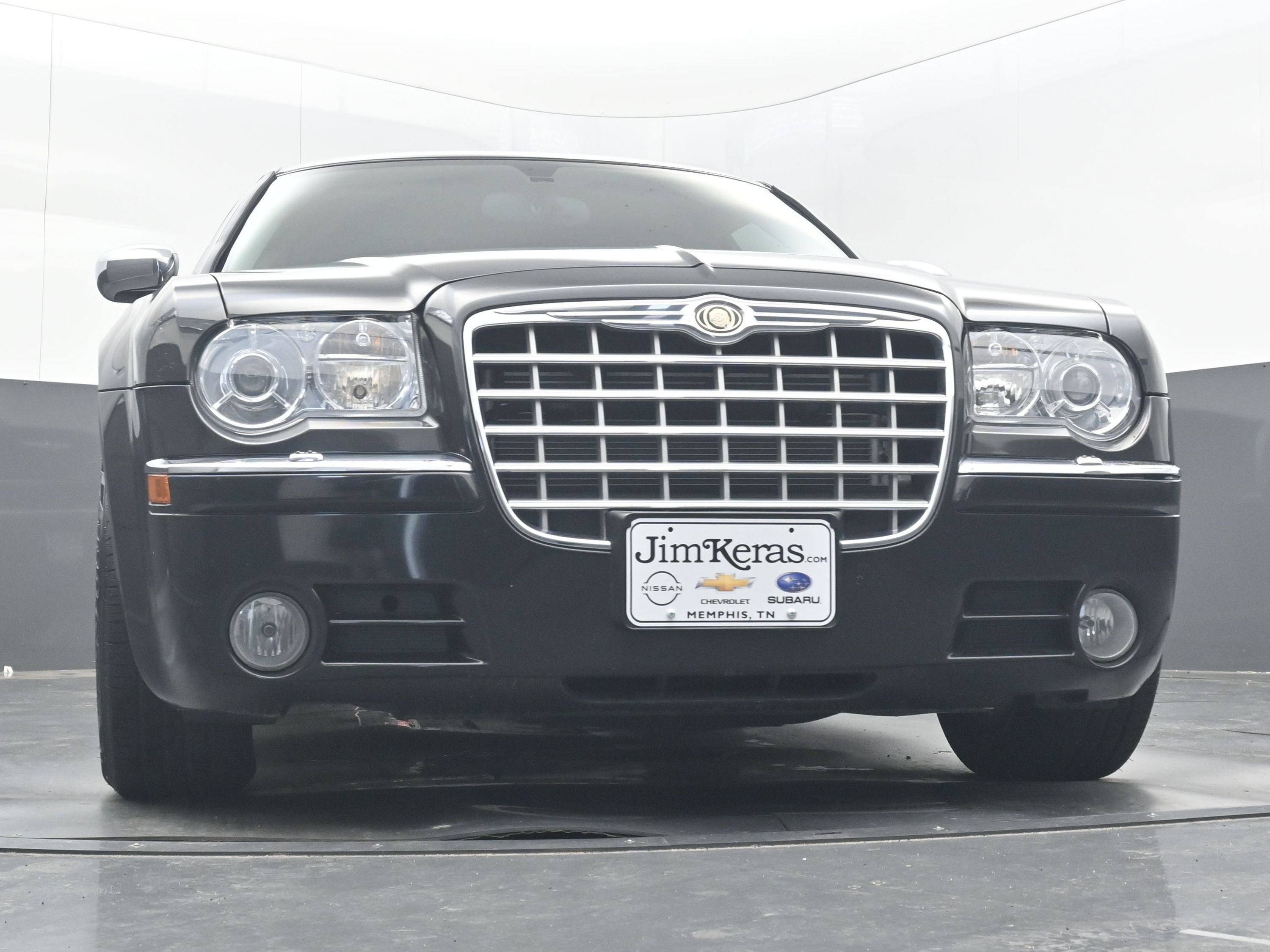Used 2005 Chrysler 300 C w/ Navigation & Sound Group II RWD image 24