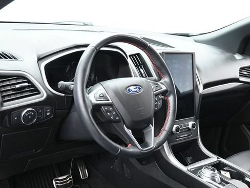 Certified 2021 Ford Edge ST-Line FWD image 16