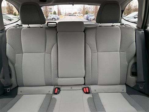 Used 2025 Subaru Outback Premium image 32