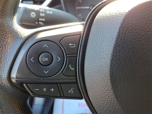 Used 2024 Toyota Corolla LE image 23