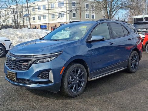 Used 2024 Chevrolet Equinox RS w/ RS Leather Package image 4