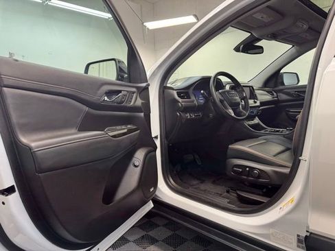 Used 2023 GMC Acadia AT4 w/ GMC Pro Grade Package AWD/4WD image 11