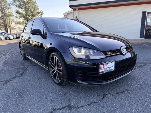 Used 2017 Volkswagen GTI Sport image 3