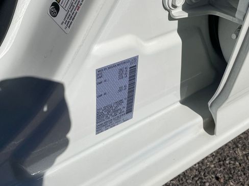 Used 2025 Nissan Altima 2.5 SV image 30