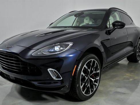 Used 2022 Aston Martin DBX AWD/4WD image 5