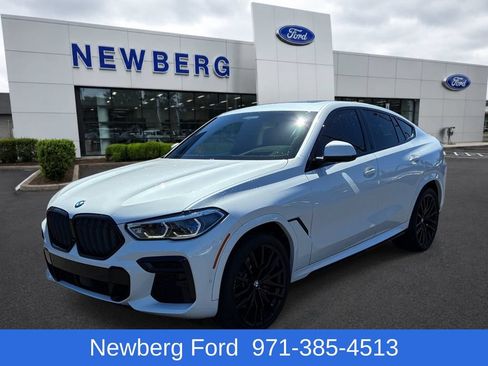Used 2022 BMW X6 xDrive40i w/ Executive Package AWD/4WD image 1
