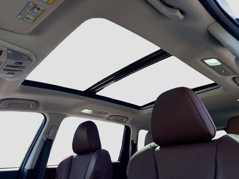 Used 2022 Subaru Ascent Touring image 22