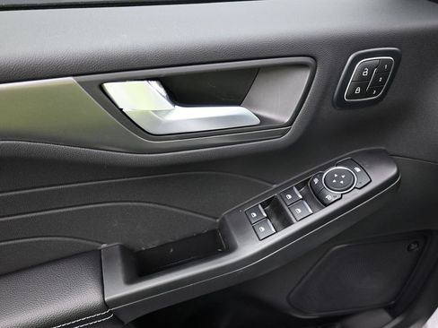 New 2026 Ford Escape Active w/ Active Premium Tech Pack AWD/4WD image 10