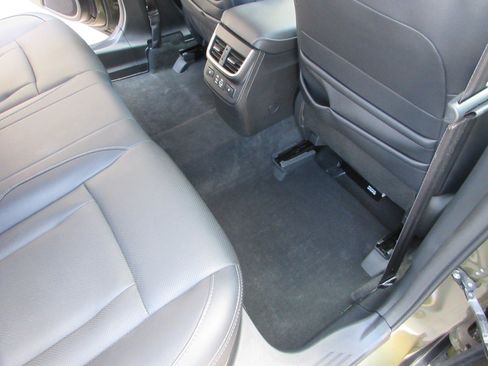 Used 2023 Subaru Outback Touring XT w/ Tech Package 2 AWD/4WD image 21
