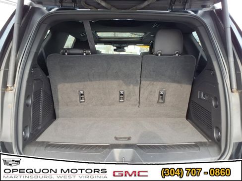 Used 2023 GMC Yukon SLT image 6