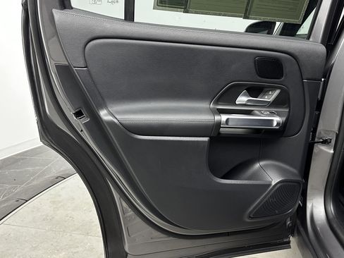 Used 2023 Mercedes-Benz EQB 300 EQB 300 w/ Exclusive Package image 29