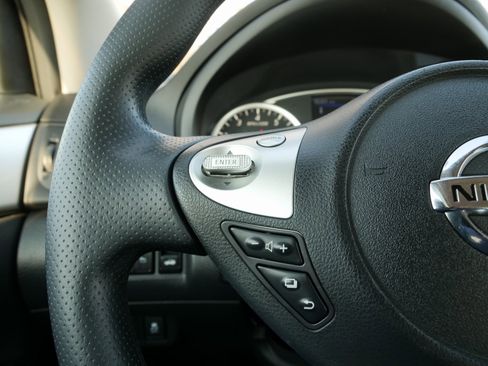 Used 2019 Nissan Sentra S image 22