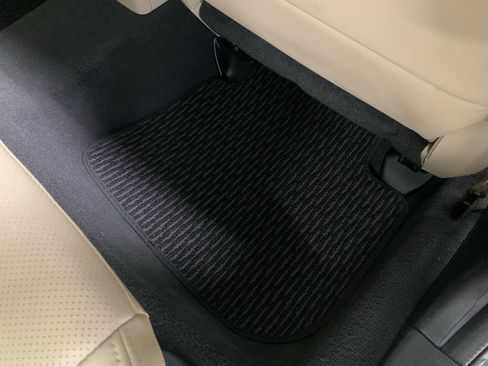 Used 2016 Subaru Outback 2.5i Limited image 26