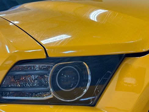 Used 2013 Ford Mustang Boss 302 w/ Boss 302 Accessory Pkg RWD image 40