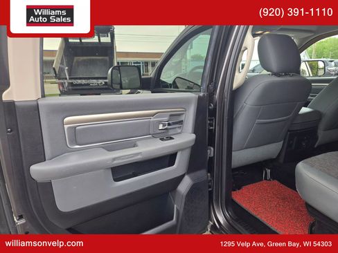 Used 2016 RAM 2500 Big Horn image 11