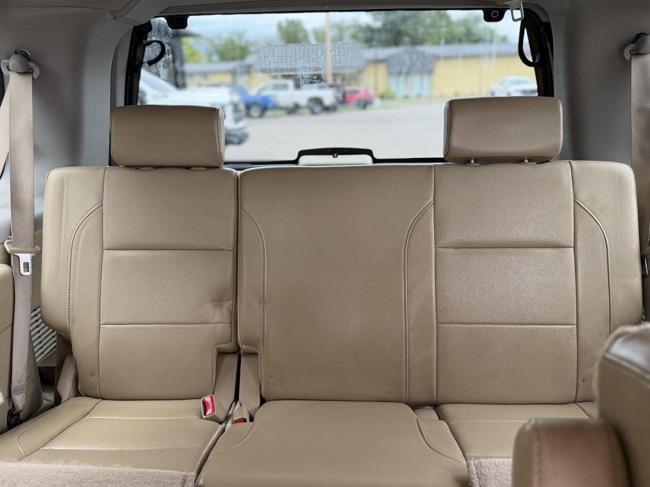 Used 2011 Nissan Armada Platinum w/ 2nd Row Captain Seat Pkg AWD/4WD image 17