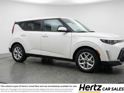 Used 2025 Kia Soul LX w/ LX Technology Package