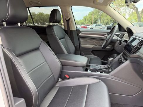 Used 2023 Volkswagen Atlas SE FWD image 13