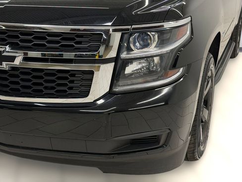 Used 2017 Chevrolet Tahoe LT AWD/4WD image 9