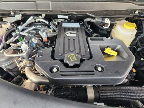 New 2026 RAM 3500 Tradesman AWD/4WD image 19