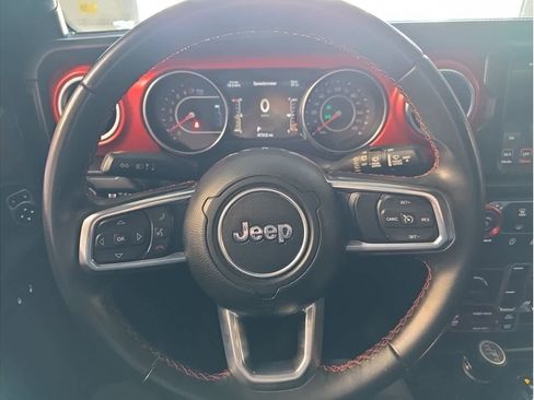 Used 2022 Jeep Wrangler Unlimited Rubicon w/ LED Lighting Group image 25