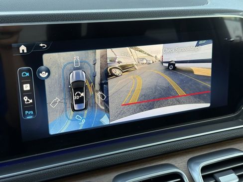 New 2025 Mercedes-Benz GLE 580 4MATIC image 5