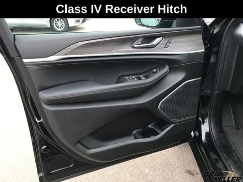 New 2026 Jeep Grand Cherokee Limited Reserve image 10