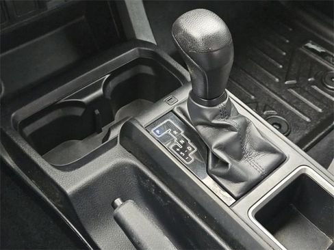 Used 2020 Toyota Tacoma SR image 23