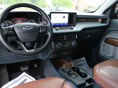 Used 2022 Ford Maverick Lariat w/ Lariat Luxury Package FWD image 21