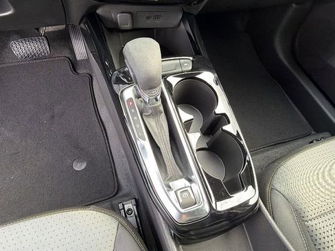 New 2026 Chevrolet Trax LT image 24