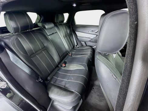 Used 2020 Land Rover Range Rover Velar R-Dynamic S image 28