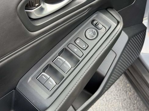Used 2025 Honda Accord Sport image 7