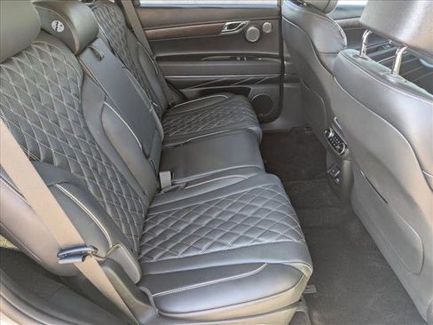 Used 2024 Genesis GV80 3.5T w/ Prestige Package image 22
