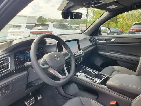 New 2026 Volkswagen Atlas Cross Sport SEL R-Line AWD/4WD image 18