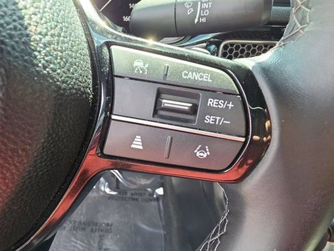 Used 2023 Honda Civic Sport image 22