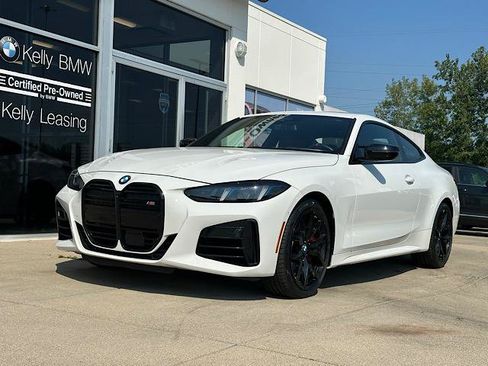 Used 2025 BMW 440i xDrive Coupe w/ Premium Package AWD/4WD image 3
